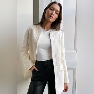 Aritzia Babaton Times Tweed Collarless Blazer White Gold Buttons Size XS